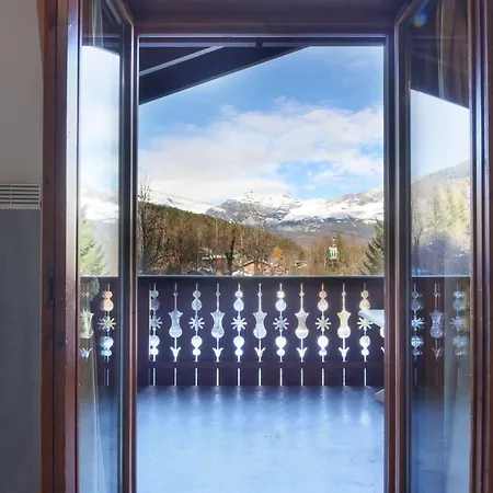 Le Gouter - Ski-in Ski-out - Indoor Pool Apartment *